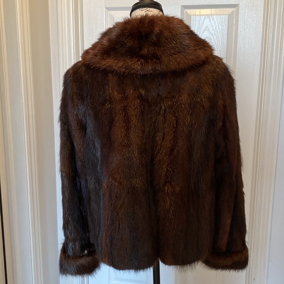 Vintage 1952 Muskrat Fur Jacket - Picture 3 of 7